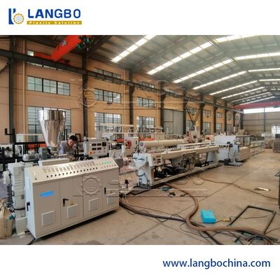 خط بثق الأنبوب البلاستيكي للتحكم بالحاسوب ، آلة صنع الأنبوب المزدوج اللولب PVC