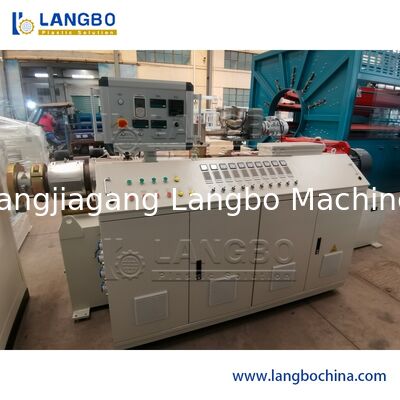 أنابيب المياه بك التوأم برغي الطارد، التلقائي التحكم البلاستيك النتوء آلة