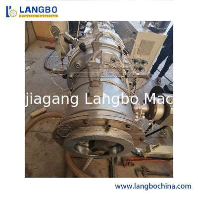 آلة تصنيع أنابيب بلاستيكية PVC HDPE PE عالية التقنية خط بثق 315 مم