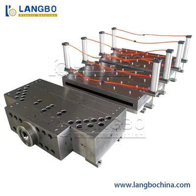 WPC/PVC/PE/PP/PC/PS النافذة/السور/البيدال/السقف/الأنابيب/الألواح/الأرضية/السقف/الحواف/الجذع/الإطار/لوحة الجدار/البوابة/السقف/الصفحة