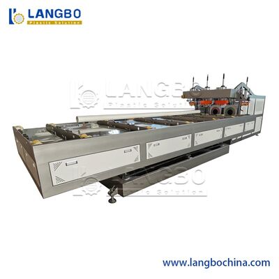 آلة تصنيع أنابيب PVC مزدوجة الخرج بالكامل