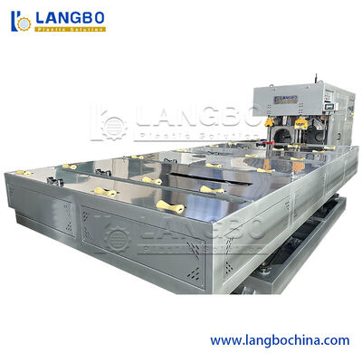 آلة تصنيع أنابيب PVC مزدوجة الخرج بالكامل