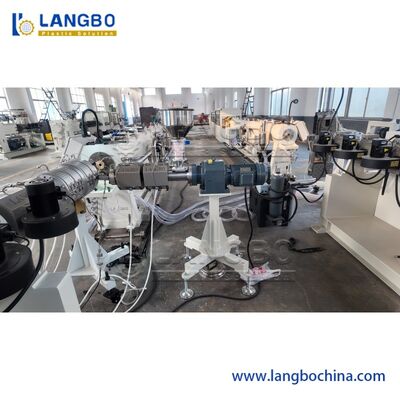 خط بثق أنابيب PE مزدوج/مفرد متعدد الطبقات 75-315 مم / آلة تصنيع أنابيب HDPE / خط إنتاج أنابيب بلاستيكية