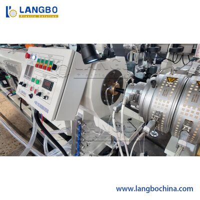خط بثق أنابيب PE مزدوج/مفرد متعدد الطبقات 75-315 مم / آلة تصنيع أنابيب HDPE / خط إنتاج أنابيب بلاستيكية