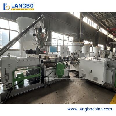 خط طلاء الـ WPC