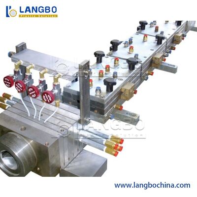 خط طلاء الـ WPC