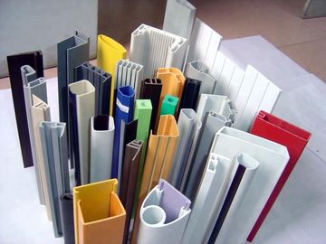 البلاستيك PVC بروفيل الرغوة طاحونة WPC الأرامل إطار الباب الأرضيات PP PE PC لوح مجوف شريط الختم ABS PMMA خط طحونة بروفيل