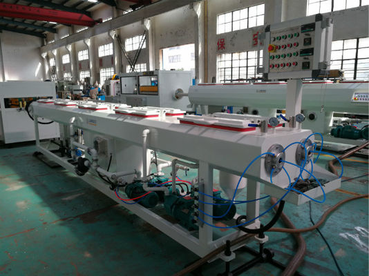 آلة تصنيع الأنبوب البلاستيكي متعدد الطبقات PVC مع الطارد المخروطي التوأم