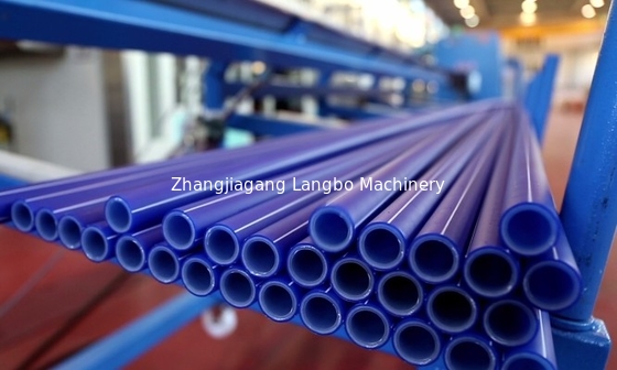 خط طحن الأنابيب البلاستيكية PPR آلة صنع الأنابيب البلاستيكية HDPE / PE خط إنتاج الأنابيب