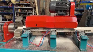 آلة تصنيع أنابيب شاشة المياه آلة شق الأنابيب البلاستيكية آلة الأنابيب البلاستيكية PVC PE الأنابيب المثقوبة